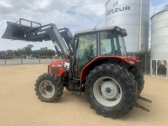 Massey Ferguson 4245 Tractor