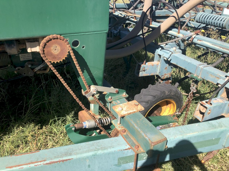 Simplicity PM 3000 Air Seeder Hopper
