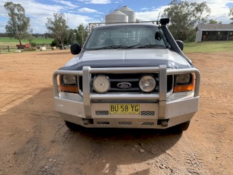 2004 Ford F250 4x4 Single Cab Tray Back