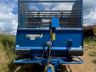 McIntosh Titan 900 Feed Wagon