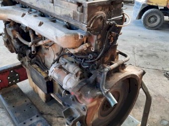 28. 1998 DDEC rebuilder series Detroit 