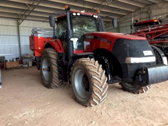 2015 Case IH Magnum CVT 310 Tractor 