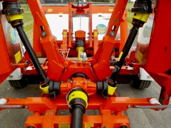 Late Model 2015 Howard Trimax Pegasus G3 493 PTO Tow Behind Slasher/Mower