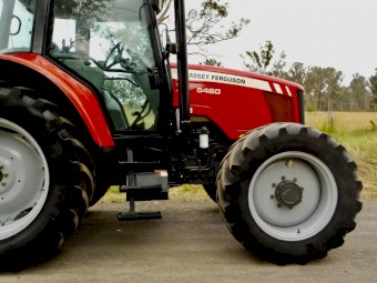 Late Model Massey Ferguson 5460 Dyna 4 Agricultural Farm Tractor 115hp