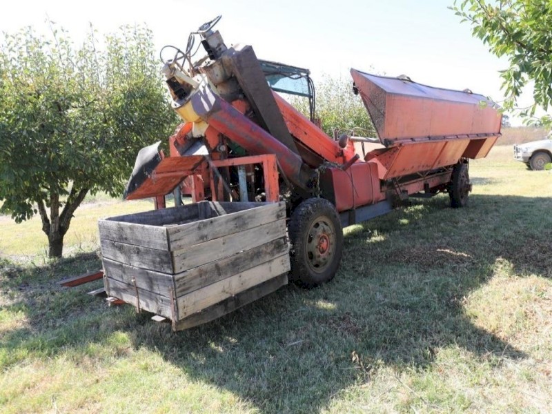 Hydraulic Shock Wave Shaker Prune Shaker and Catcher
