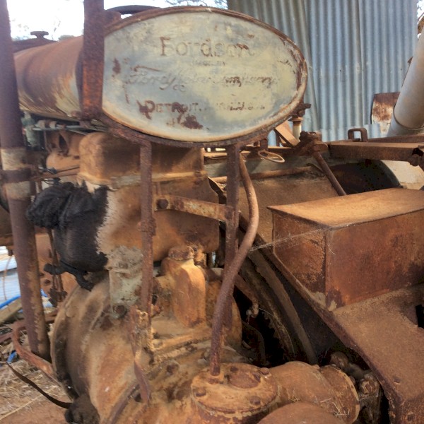 Vintage 1929 Sunshine Header