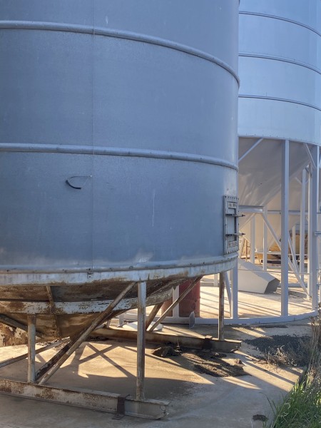 2x Kotzur silos