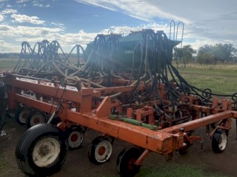 30 ft Rogrow, Simplicity mounted bins with small seed box