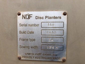 2013 NDF SA650 Disc Seeder