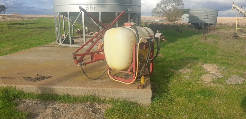 Hardi 400 litre