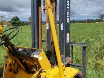 5t Hyster Forklift