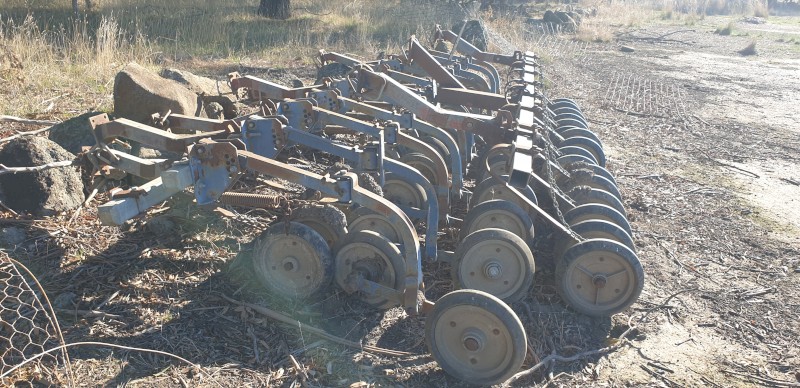 Manutec Press Wheels