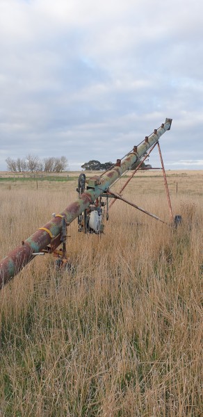 40ft x 9in  Auger