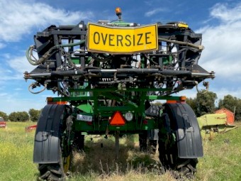 2008 John Deere 4930 Self Propelled Sprayer