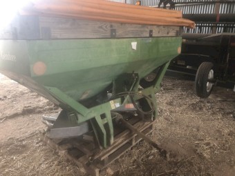 Amazone ZA-M Max Fertiliser Spreader