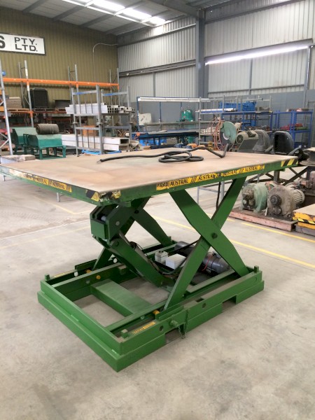 Austral Hydraulic Lift Table