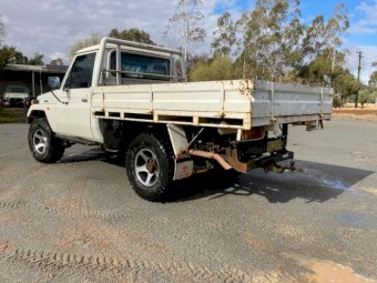 1998 Toyota Landcruiser (4x4) 5 Sp Manual 4x4 C/Chassis