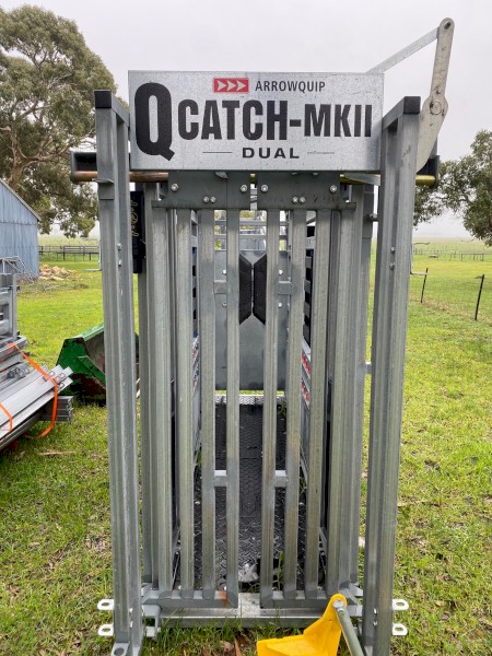Arrowquip Q-Catch MKII Dual Cattle Crush