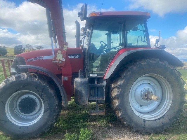 2006 Case IH MXM 175 Maxxum With Loader 175HP