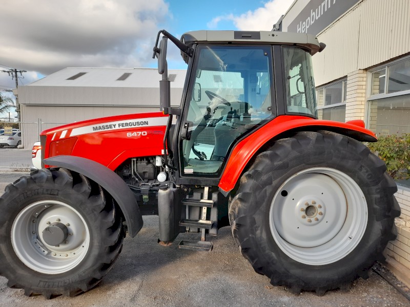 2011 6470 Massey Fergusson