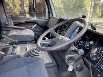1996 Mercedes Benz 2435