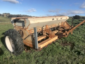 Bettinson 4m Double Disc Seeder