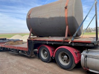 1999 Freighter Drop Deck 12 Pallet A-Trailer