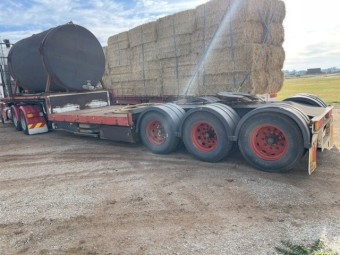 1999 Freighter Drop Deck 12 Pallet A-Trailer
