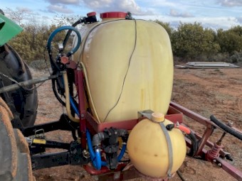 Hardi 600L 3PL sprayer