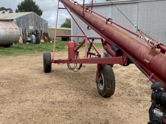 Vennings 58'  x 10" Auger