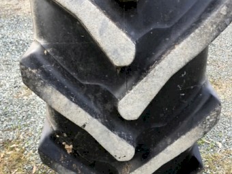 18.4r 38 Tyres