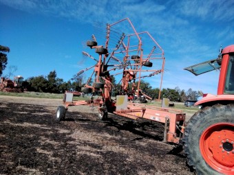 Kuhn GA7301 Rotary Rake