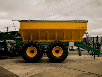 2022 Landaco Maxispread T160 - Tandem 16 Tonne Spreader