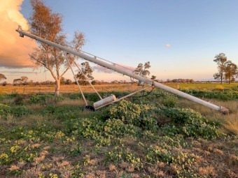 Normoyle 40' x 9" Hydraulic Grain Auger