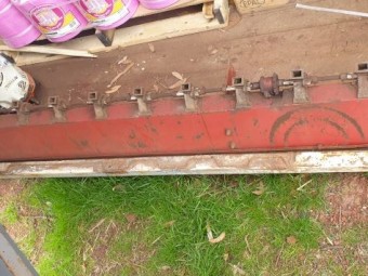 International 511 Spring Release 20 run Drill Seeder