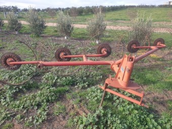 Rake Hay Sitrex RP-5 a 10 Wheel Rake