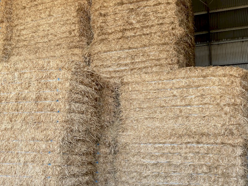 300T  Oaten Hay 800kg 8x4x4 Bales