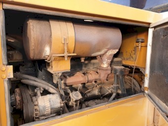 TCM 830-2 Front End Loader
