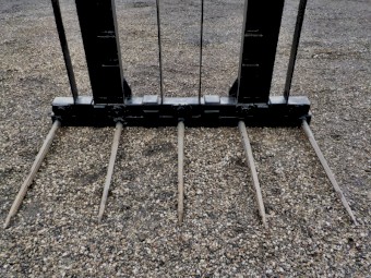 Super Heavy Duty 5 x Spear Tractor FEL Hay Fork Attachment