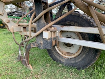 2014 John Deere 1910 & orion scorpion bar