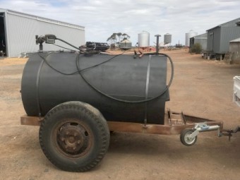 Fuel trailer