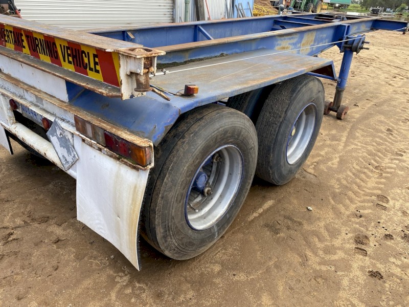 20' Skel Trailer