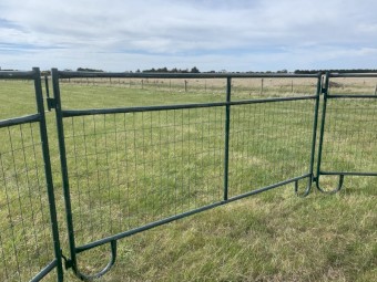 Stock panels 