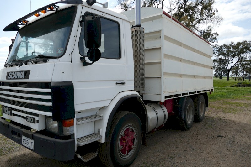 Scania P113M