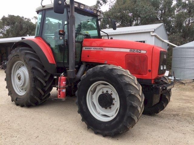 Massey Fergusson MF 8240 Tractor 