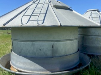 Grain Feeders 