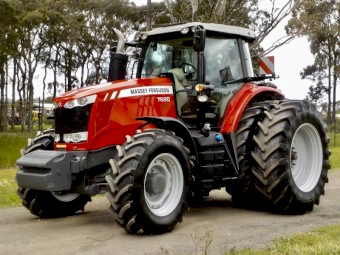 Late Model 2017 Massey Ferguson 7620 Dyna 6 200hp Tractor