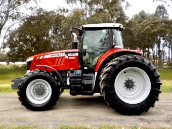 Late Model 2017 Massey Ferguson 7620 Dyna 6 200hp Tractor