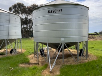 Field bin