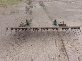 Spring tyne harrows